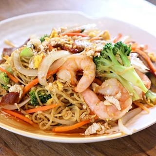 Combination Stir Fry Egg Noodles 1/2 Pan