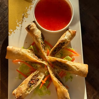 Philly Cheesesteak Egg Rolls
