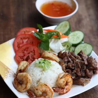 Grilled Pork/Shrimp with Rice Plate